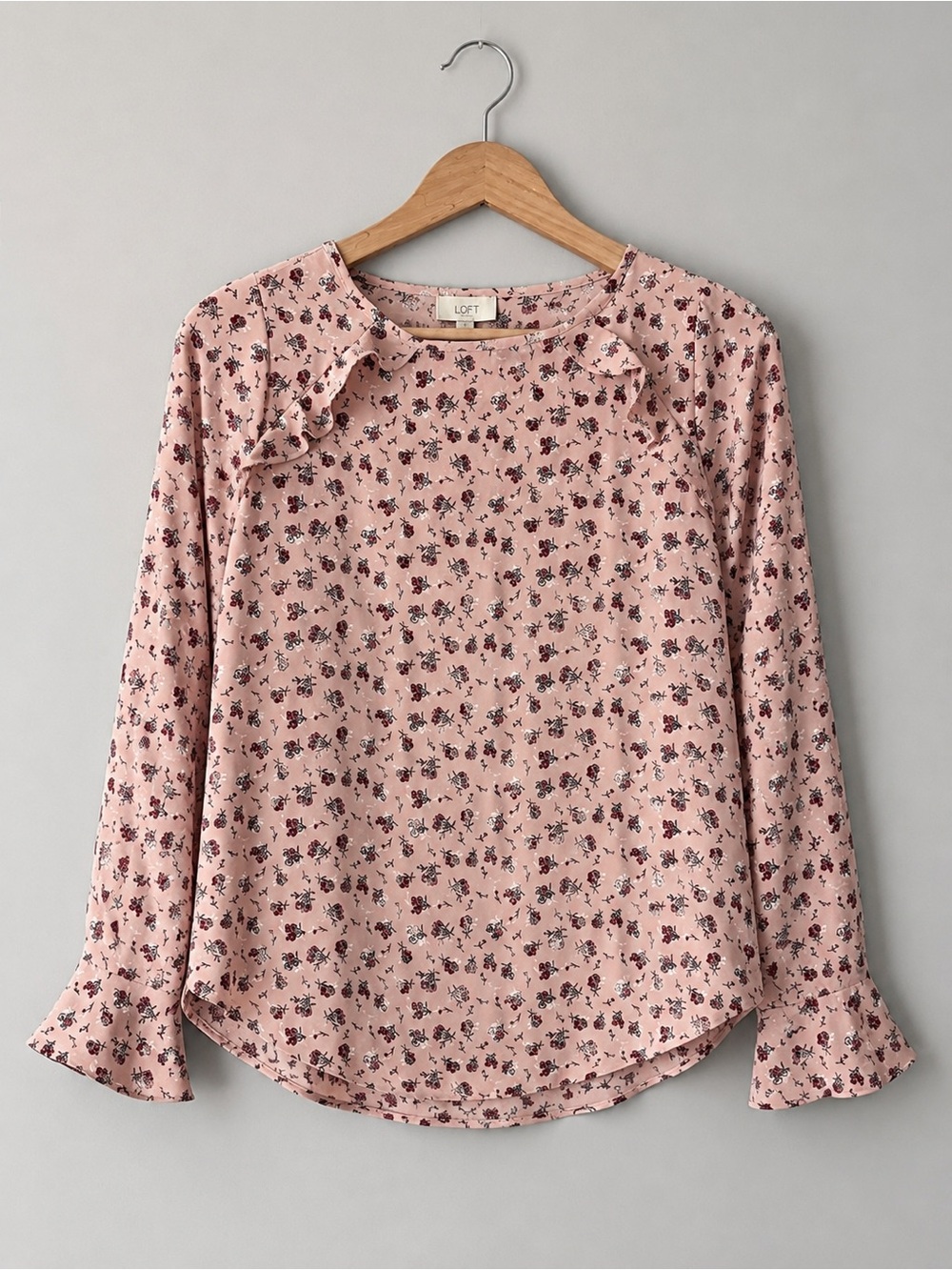 LOFT Outlet Women’s Small Blush Pink Floral Ruffle Blouse Long Sleeve Boho Top